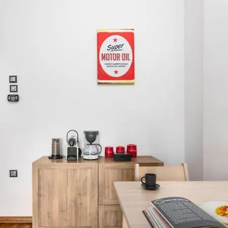 2br Gem With Fun Decor & Scenic Views Салоники